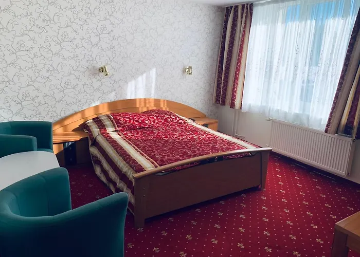 Morena * Κλαϊπέντα