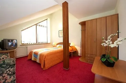 Morena * Κλαϊπέντα